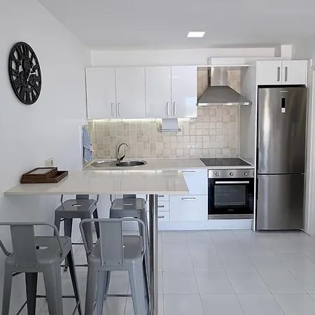 Amuley Apartment *